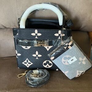 Black & Beige Crossbody Handbag with Matching Wallet – New